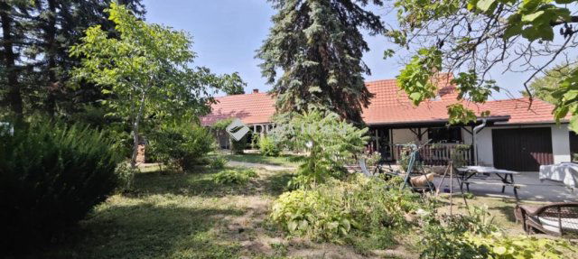Eladó családi ház, Bonnyaán 54.9 M Ft, 2 szobás