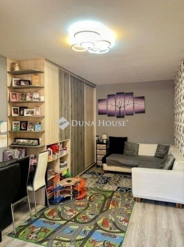 Eladó téglalakás, Budapesten, XVIII. kerületben 68.9 M Ft