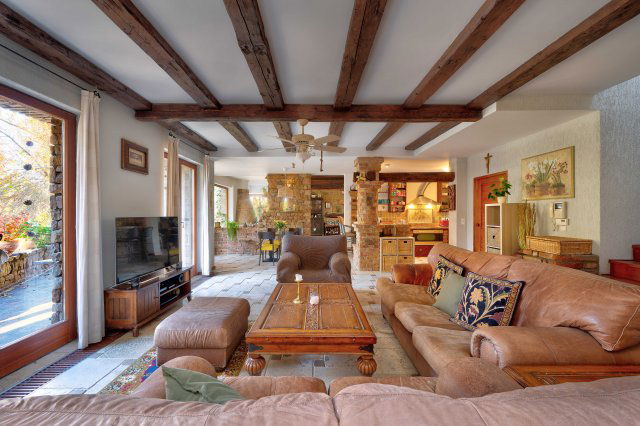 Eladó családi ház, Szigethalmon 560 M Ft, 5 szobás