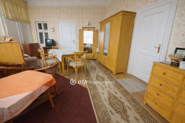 Eladó családi ház, Derecskén 60 M Ft, 6 szobás