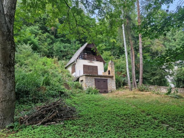 Eladó nyaraló, Zebegényben 85 M Ft, 2 szobás