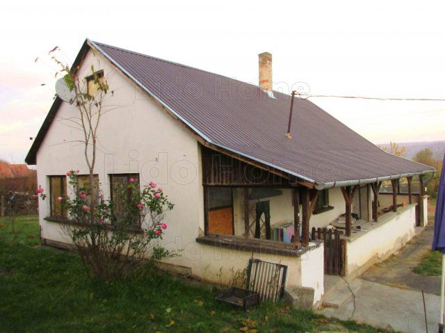 Eladó családi ház, Látrányon 21.9 M Ft, 2 szobás