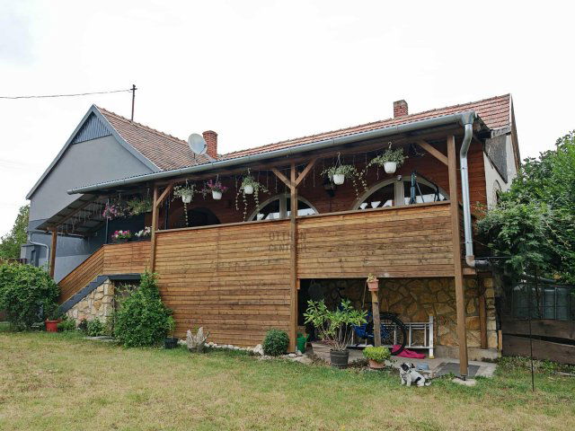 Eladó családi ház, Somlóvásárhelyen 37 M Ft, 3 szobás