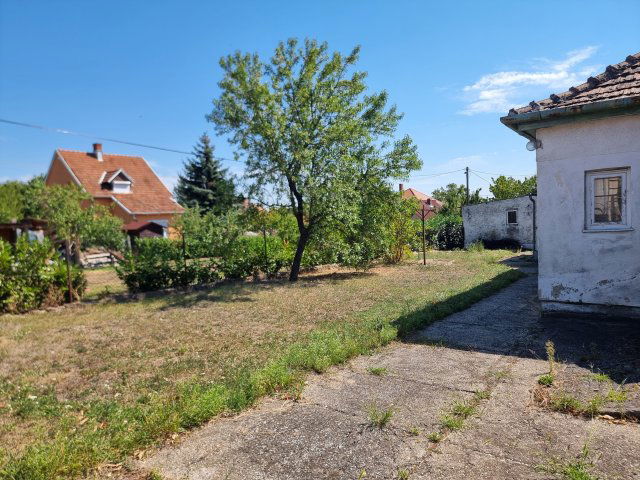 Eladó családi ház, Vonyarcvashegyen 54.9 M Ft, 4+1 szobás