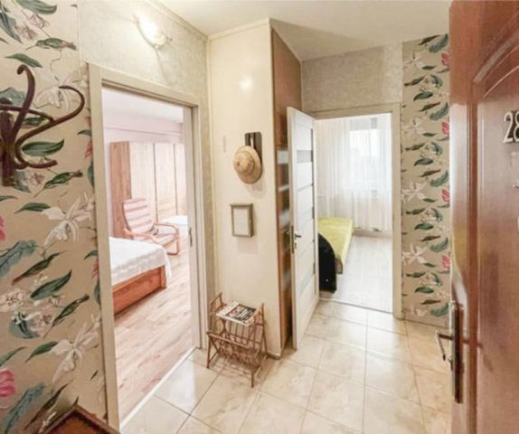 Kiadó panellakás, albérlet, Debrecenben 170 E Ft / hó, 2 szobás