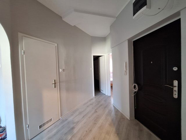 Eladó téglalakás, Győrött 60.9 M Ft, 3 szobás