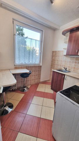 Kiadó panellakás, albérlet, Nyíregyházán, Fazekas János téren