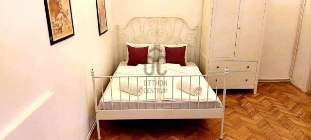 Eladó téglalakás, Budapesten, V. kerületben 89.9 M Ft, 2 szobás