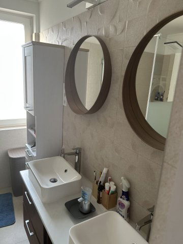 Eladó családi ház, Vácrátóton 124.5 M Ft, 2+2 szobás