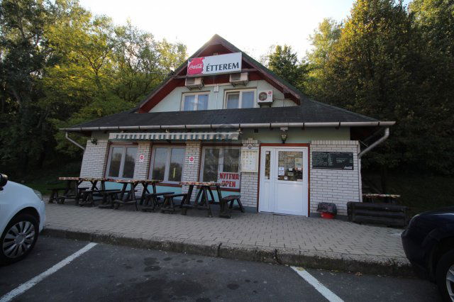 Eladó üzlethelyiség, Gödöllőn 90 M Ft / költözzbe.hu