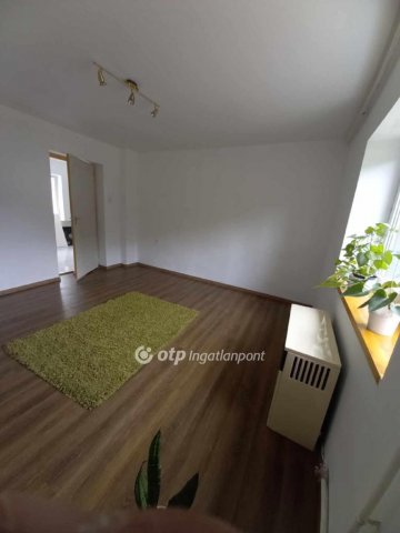 Eladó családi ház, Ludason 21.4 M Ft, 3 szobás