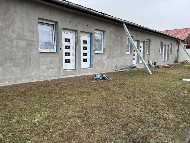 Eladó sorház, Bokodon 37.9 M Ft, 2 szobás / költözzbe.hu