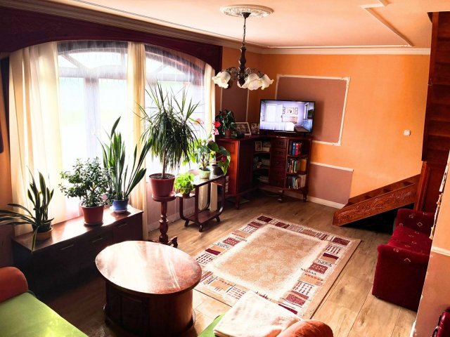 Eladó családi ház, Újrónafőn 78.5 M Ft, 3 szobás