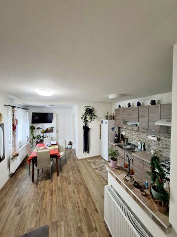 Eladó családi ház, Jákón 39 M Ft, 3+2 szobás