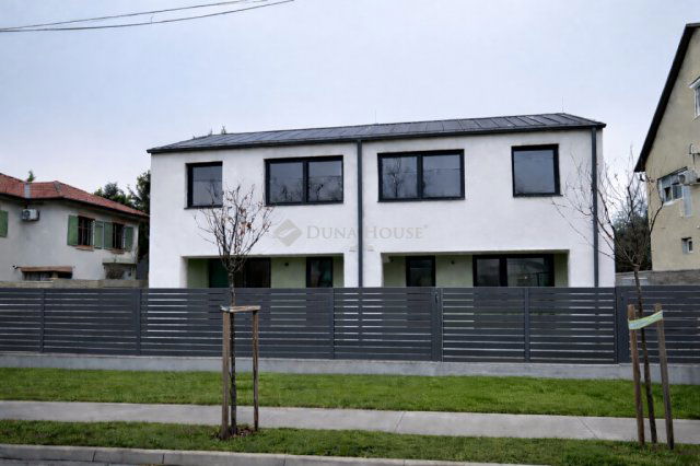 Eladó téglalakás, Budapesten, X. kerületben, Heves utcában