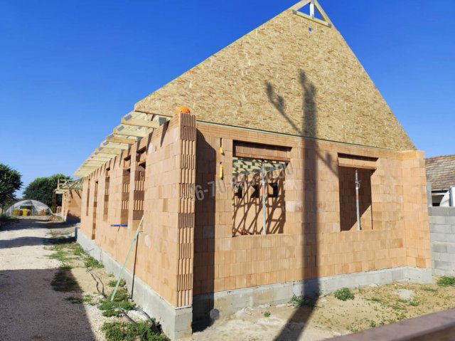 Eladó családi ház, Újhartyánon 89.9 M Ft, 4 szobás