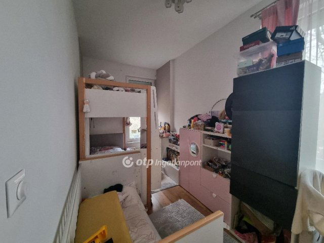 Eladó téglalakás, Budapesten, II. kerületben 199.9 M Ft