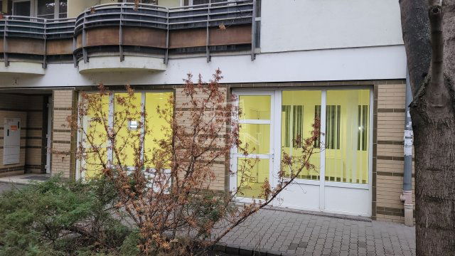 Kiadó üzlethelyiség, Budapesten, IV. kerületben 300 E Ft / hó