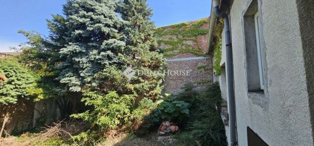 Eladó családi ház, Szombathelyen 69 M Ft, 7 szobás