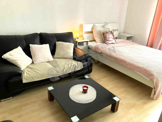 Kiadó téglalakás, albérlet, XIII. kerületben, Szabolcs utcában