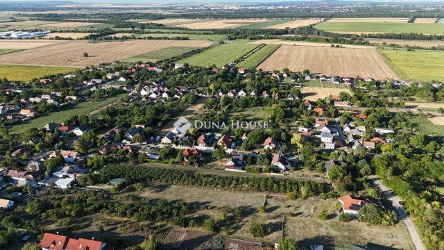 Eladó telek, Úrhidán 28 M Ft / költözzbe.hu