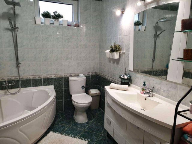 Eladó családi ház, Pilisjászfalun 119.9 M Ft, 4 szobás