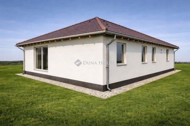 Eladó családi ház, Szigetszentmiklóson 129 M Ft, 4 szobás