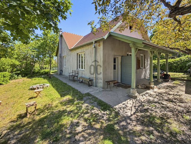 Eladó családi ház, Leányfaluban 149 M Ft, 4 szobás