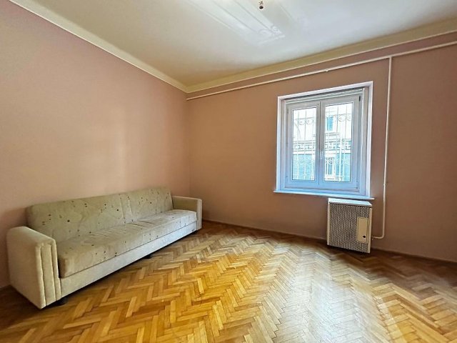 Eladó téglalakás, Budapesten, III. kerületben 84.9 M Ft
