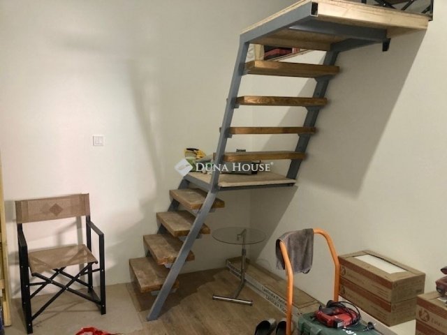 Eladó téglalakás, Budapesten, X. kerületben 48.4 M Ft, 1 szobás