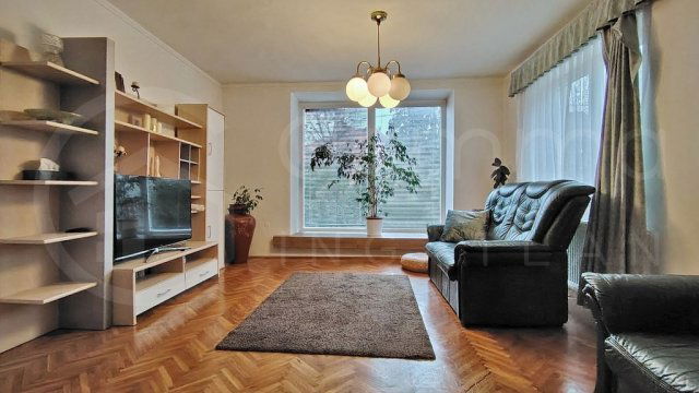 Eladó családi ház, Miskolcon 79.9 M Ft, 8 szobás