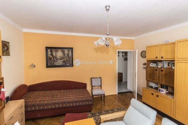 Eladó családi ház, Szombathelyen 79.9 M Ft, 3 szobás