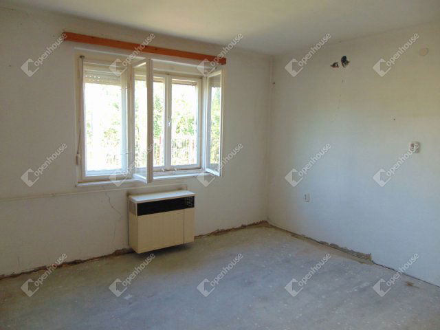 Eladó családi ház, Szeghalmon 12.9 M Ft, 3 szobás