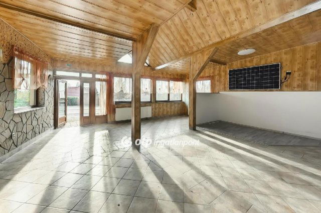 Eladó üzlethelyiség, Gyenesdiáson 84.9 M Ft