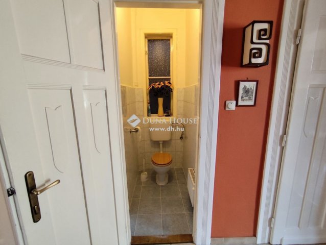 Eladó téglalakás, Budapesten, VI. kerületben 114.9 M Ft