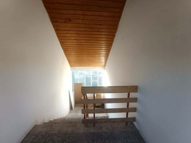 Eladó téglalakás, Pécsett, Hársfa úton 27.9 M Ft, 2 szobás