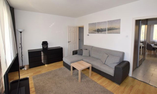 Kiadó panellakás, albérlet, Debrecenben 250 E Ft / hó