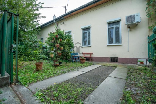 Eladó téglalakás, Budapesten, XIV. kerületben 68.4 M Ft