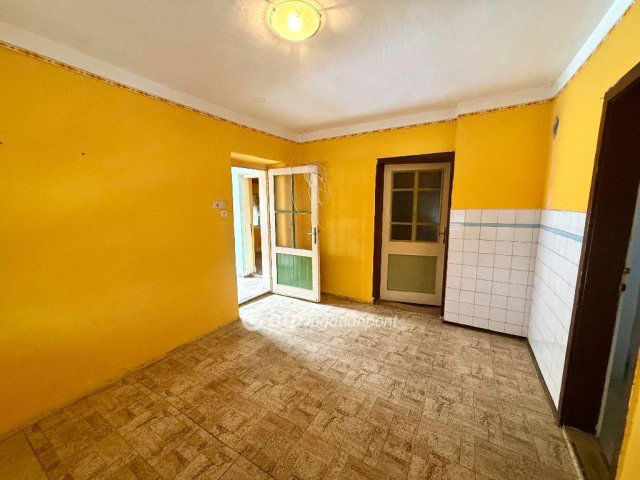 Eladó családi ház, Újszilváson 11.9 M Ft, 3 szobás