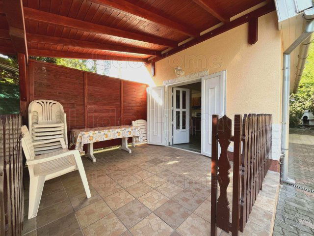 Eladó családi ház, Balatonfenyvesen 137.5 M Ft, 5 szobás