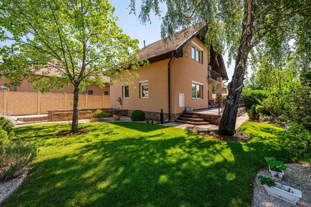 Eladó családi ház, Budapesten, XVIII. kerületben 124.99 M Ft
