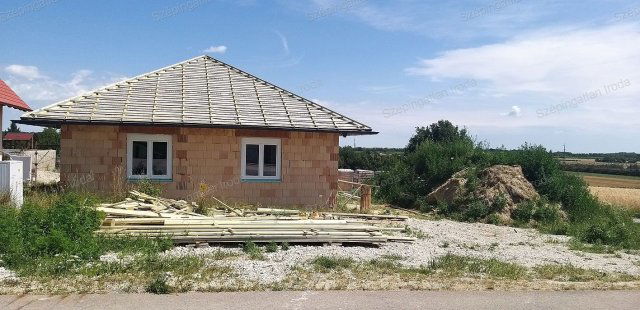 Eladó ikerház, Kópházán 105 M Ft, 4 szobás