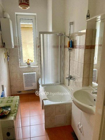 Eladó téglalakás, Budapesten, XIV. kerületben 82 M Ft, 2 szobás