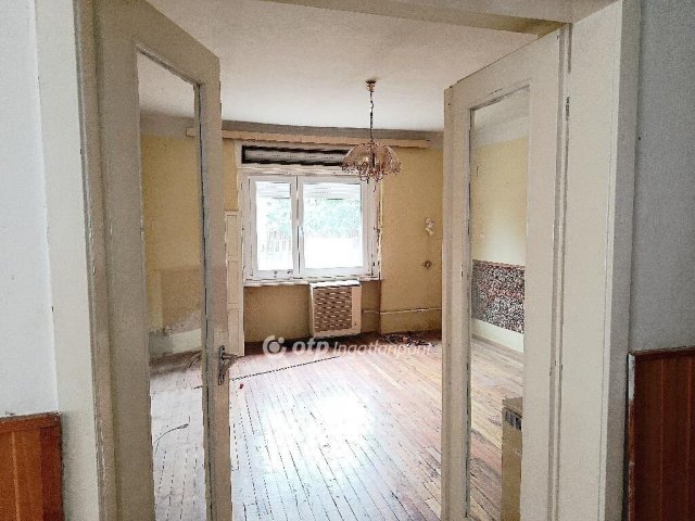 Eladó családi ház, Tolnán 42 M Ft, 3 szobás