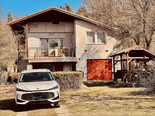 Eladó családi ház, Őrbottyánban 94.9 M Ft, 4 szobás