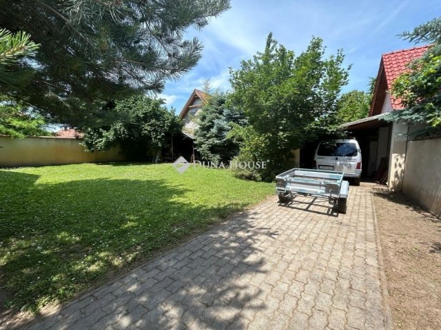 Eladó családi ház, Szegeden 130 M Ft, 3 szobás