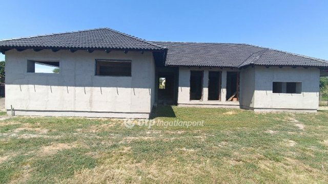 Eladó családi ház, Dömsödön 45 M Ft, 4 szobás