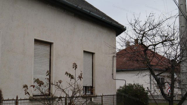 Eladó családi ház, Tápiógyörgyén 32.7 M Ft, 3 szobás