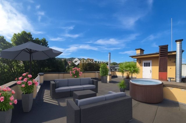 Eladó téglalakás, Budapesten, XII. kerületben 224 M Ft, 3 szobás