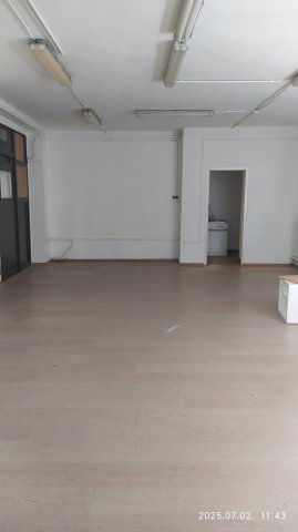 Kiadó ipari ingatlan, Budapesten, III. kerületben 234 E Ft / hó